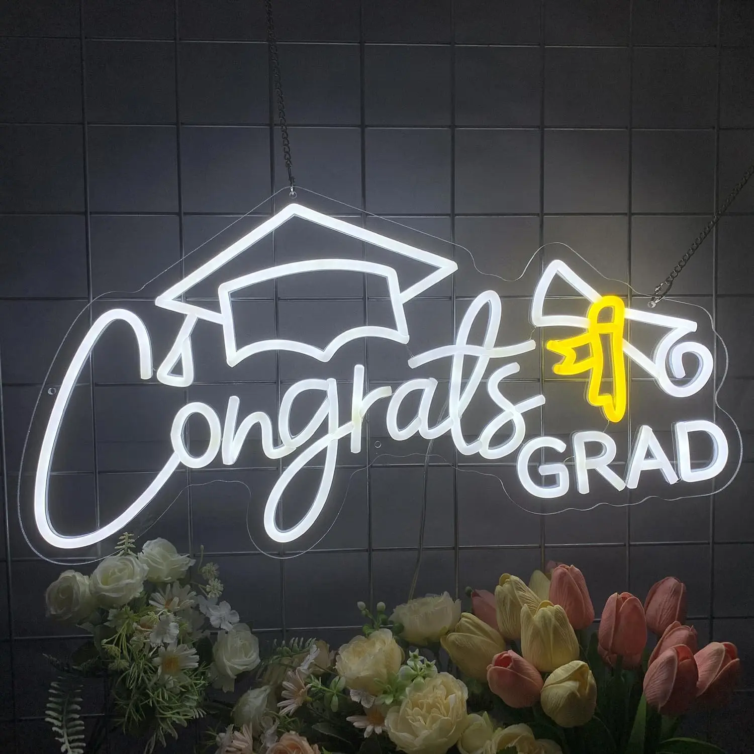 

Congrats Grad Neon Sign USB Powered LED Light for Party Class of 2026 Celebrations Bedroom Aesthetic Decoration Graduation Gift