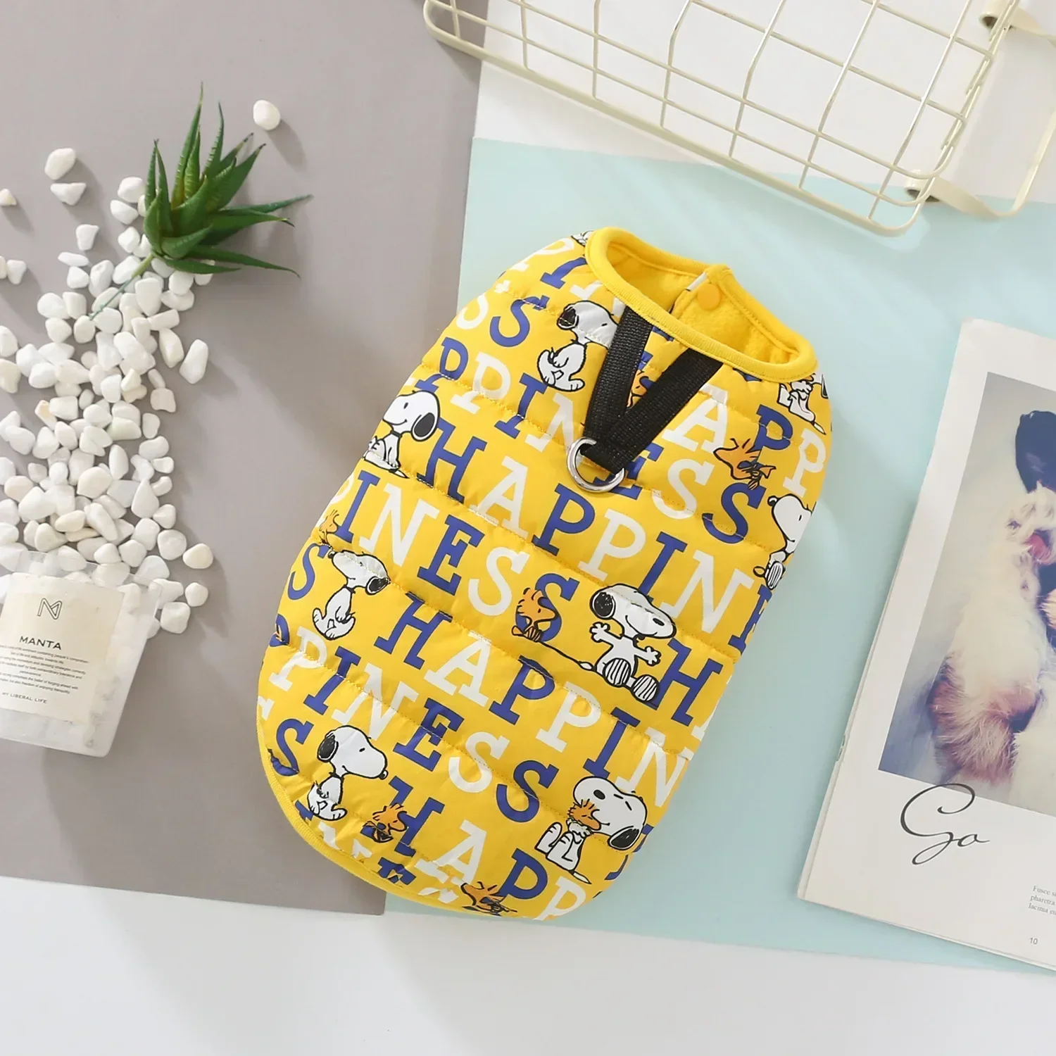 Рисунок 2 - Жилет, куртка, одежда для домашних животных