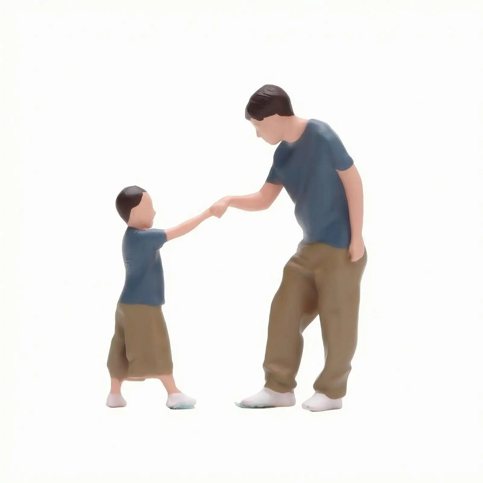 Small Resin Figures 1/64 Scale Father Son Touching Hands Handcrafted Miniature Display for Diorama Decor Plastic Figure Art
