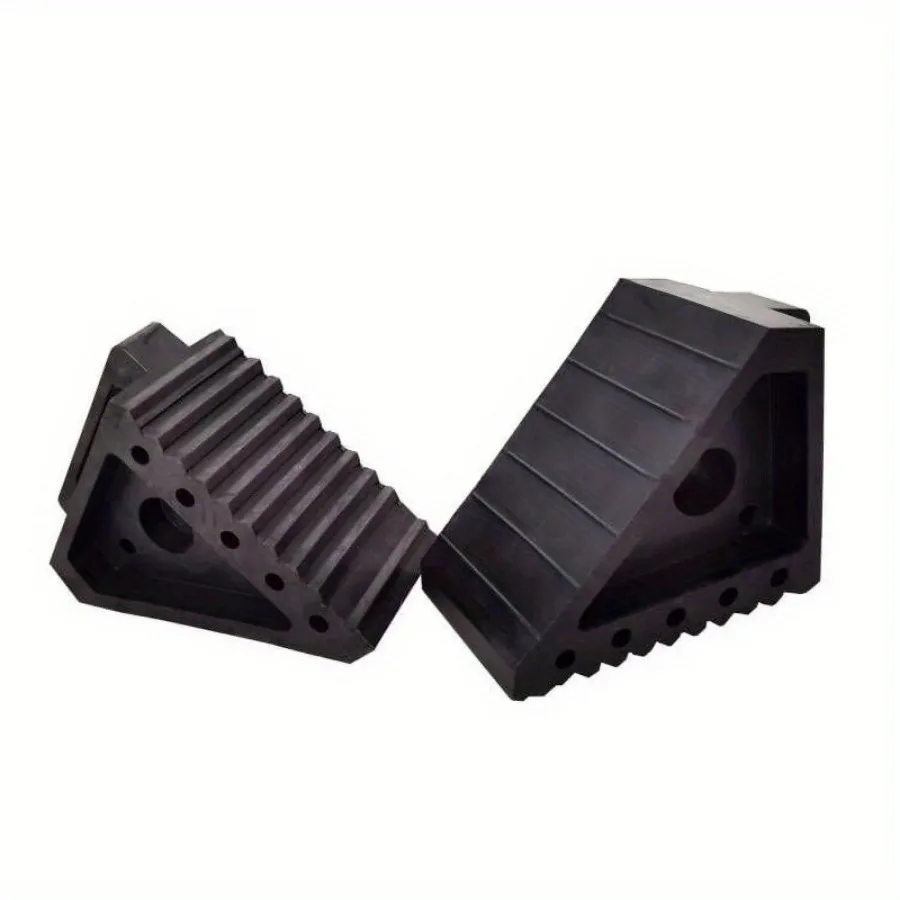 Super Strong Solid Rubber Wheel Chock, Oil and Salt Resistant, Suitable for All Weather Conditions
