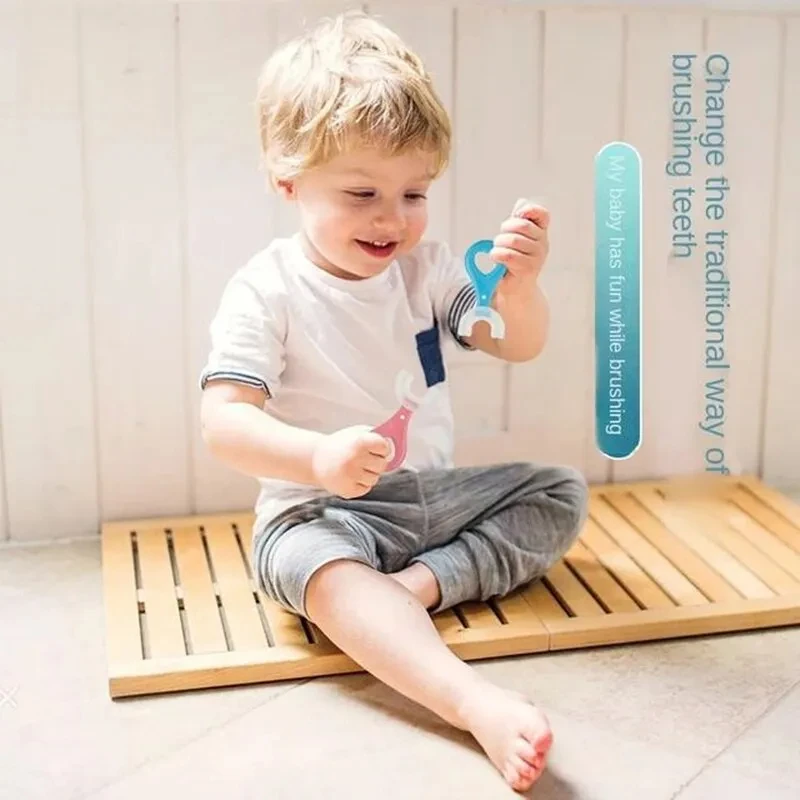 2pcs U Shaped Kids Toothbrush Baby Teeth Cleaning Brushing Instrument Children Oral Cleaning Toothbrush Brushing Tools