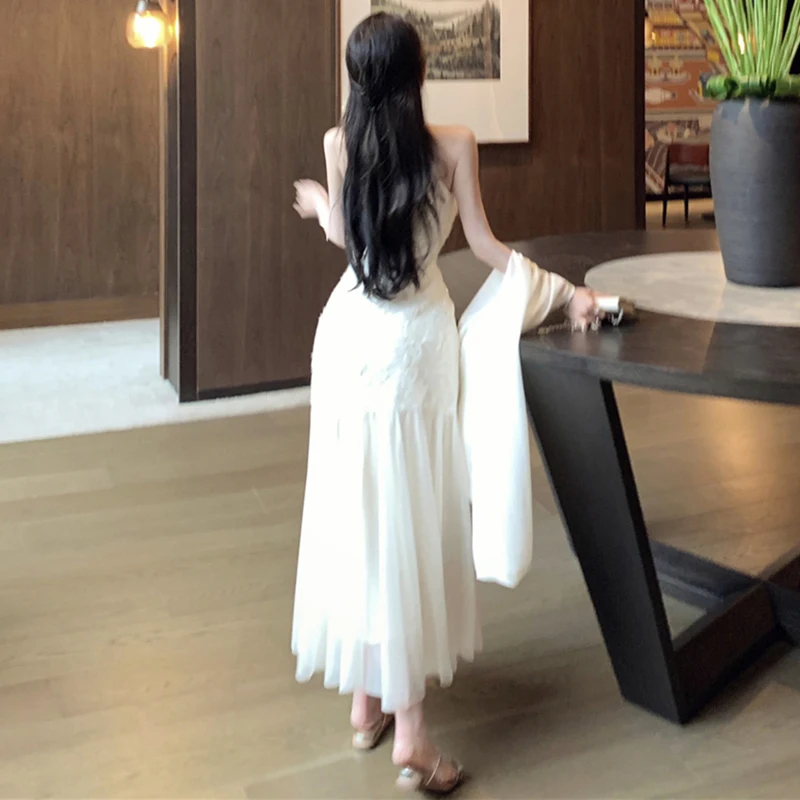 ホワイト中空チャイナドレス ボタン付き 伝統的な中国風ロングイブニングドレス レディース ヴィンテージ 多用途 スリミング