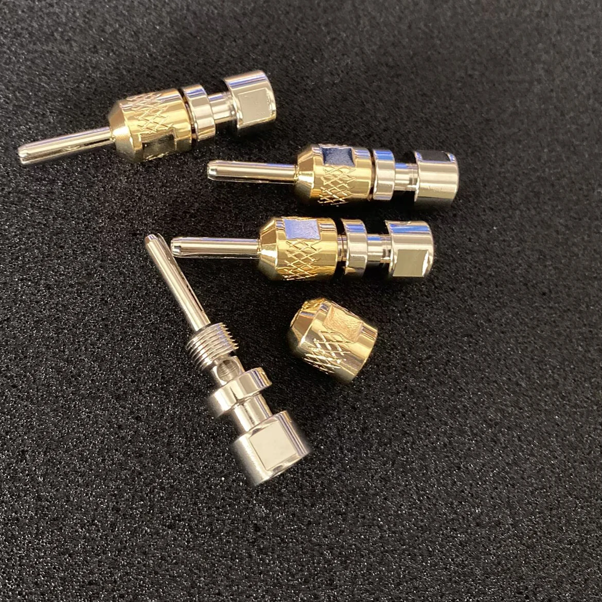4Pcs Cardas CAB Reference Locking Banana Plug Binding Post Female Socket  Jack Speaker Cables Connector Plug