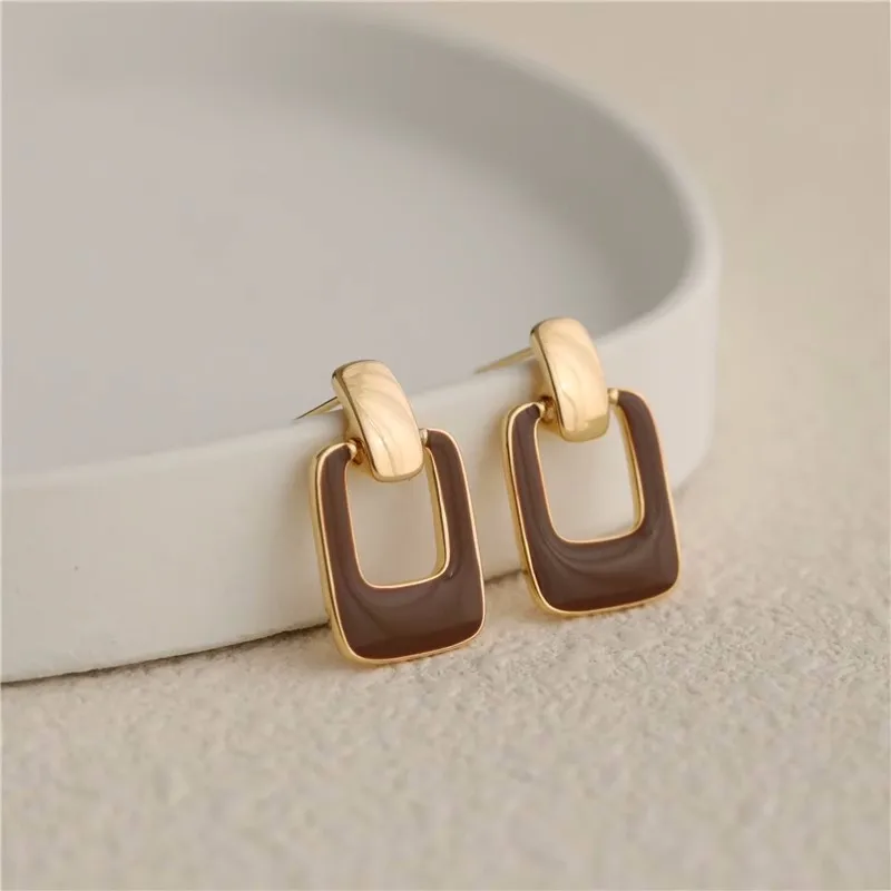 2023 Luxuy Simple Square Enamel Drop Earrings New Jewelry for Women Christmas Party Fashion Accessories