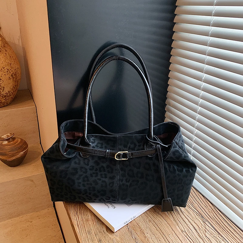 2025 Fashion New Faux Suede Leopard Pattern Square Shoulder Bags Exquisite Stylish Design Retro Color Matching Women's Tote Bags