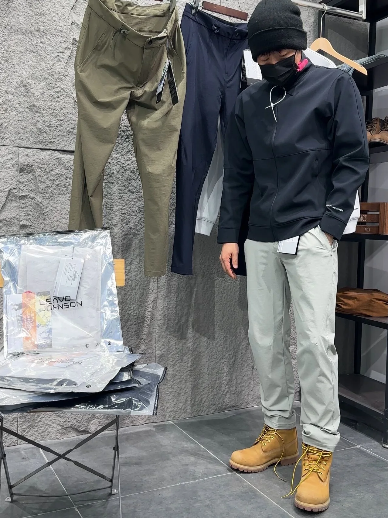 

Комплект Leavo Johnson: Стильный спортивный повседневный универсальный набор для подростков — свитшот с длинным рукавом и длинные брюки, весенний сезон