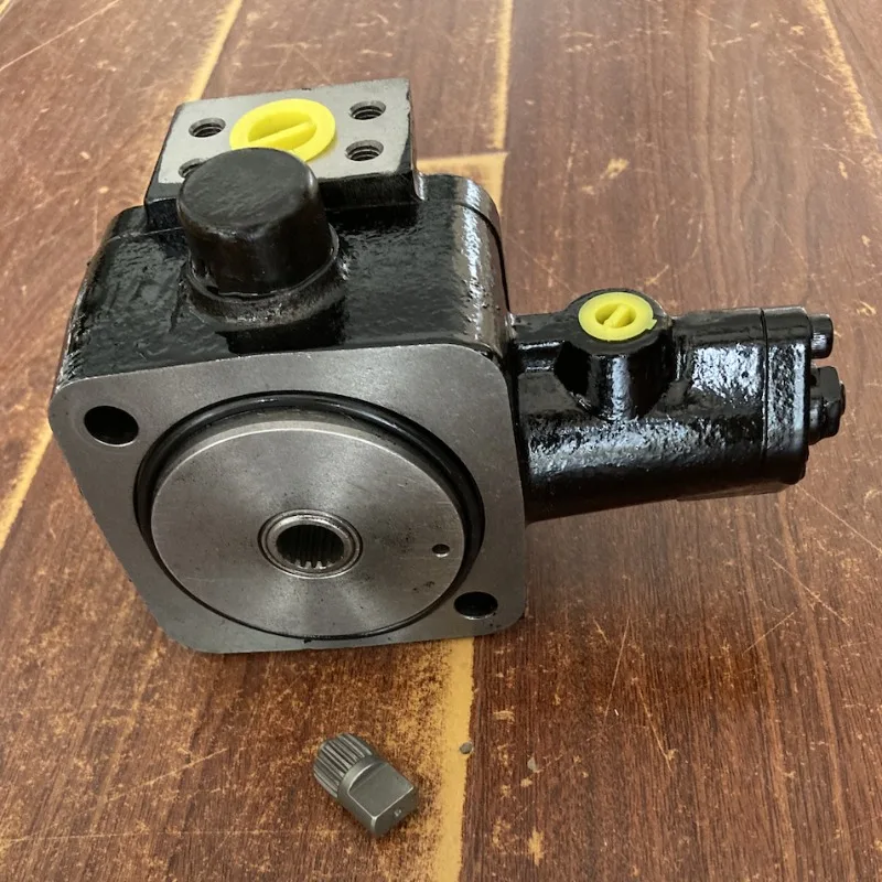 VUP-16-6 VUP-16-8 Flanged Vane Pump V UP - 8/16/23 - 4/6/8