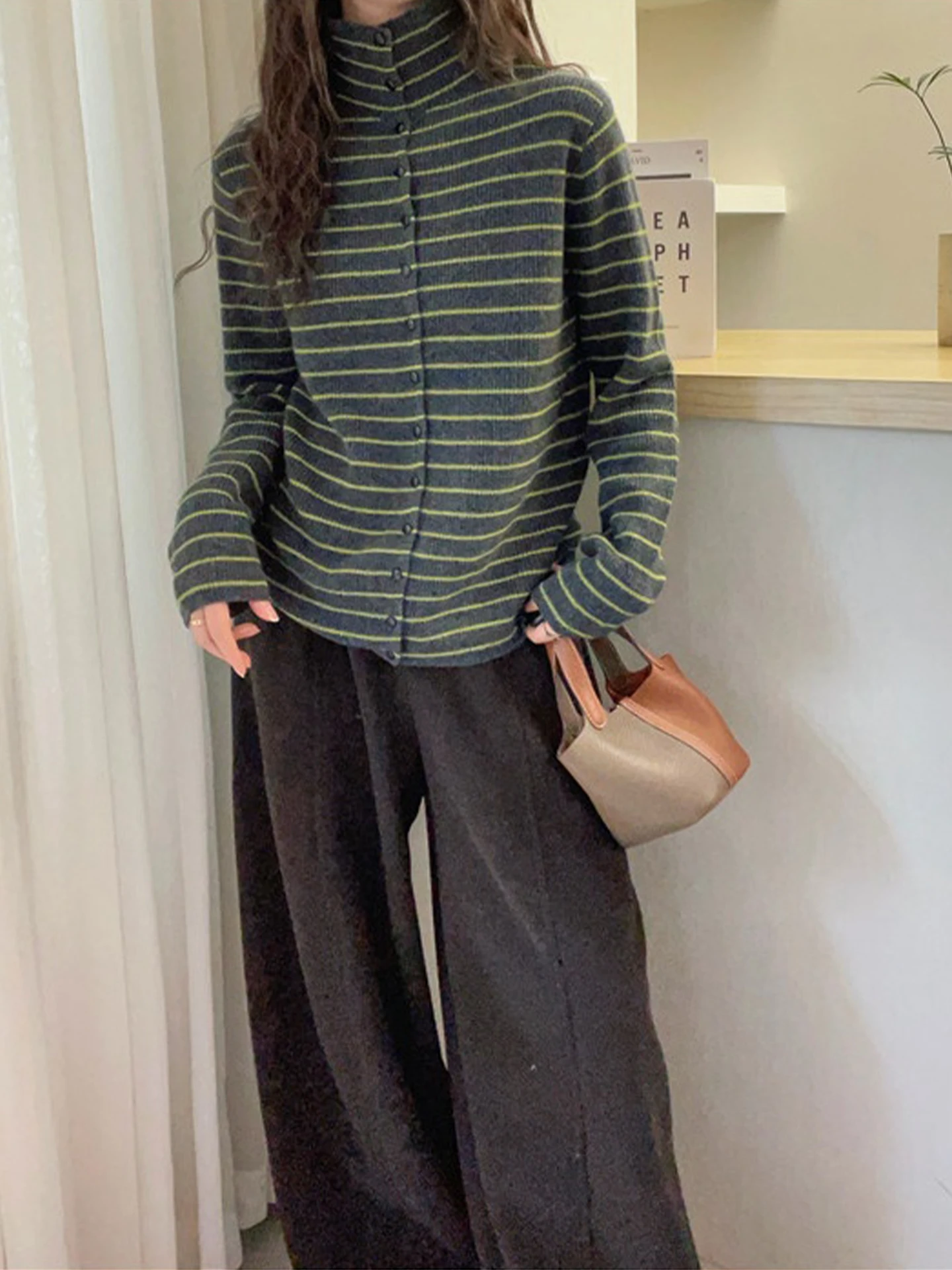 เสื้อไหมพรมลายทางสีสันสดใส แขนยาว ดีไซน์กระดุมเดี่ยว สไตล์เกาหลี สำหรับผู้หญิง ฤดูหนาว