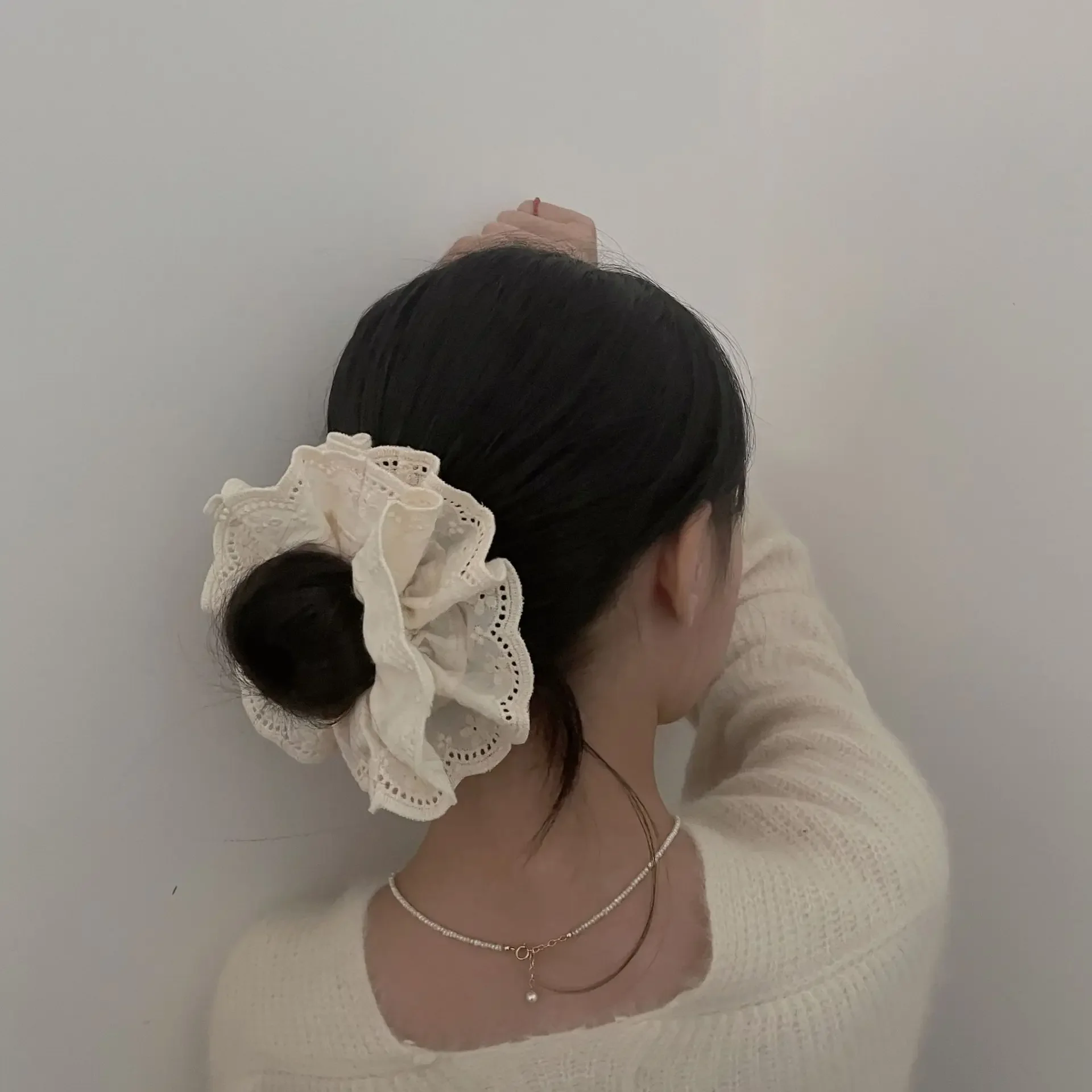 Large Women Lace Scrunchies Elastic Hair Band Ponytail Holder Tie Hair Hoop Scrunchy Rubber Band Women Hair Accessories Headwear