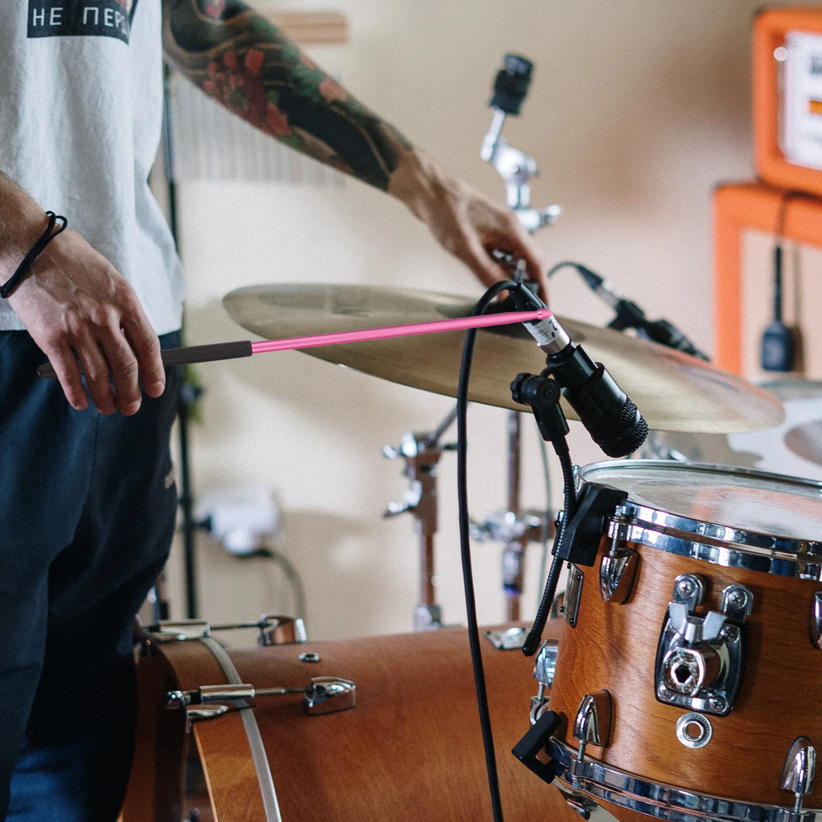 Baquetas de tambor de liga de alumínio de grau profissional, 2 peças, excelente artesanato, acabamento suave, durabilidade confiável para percussão