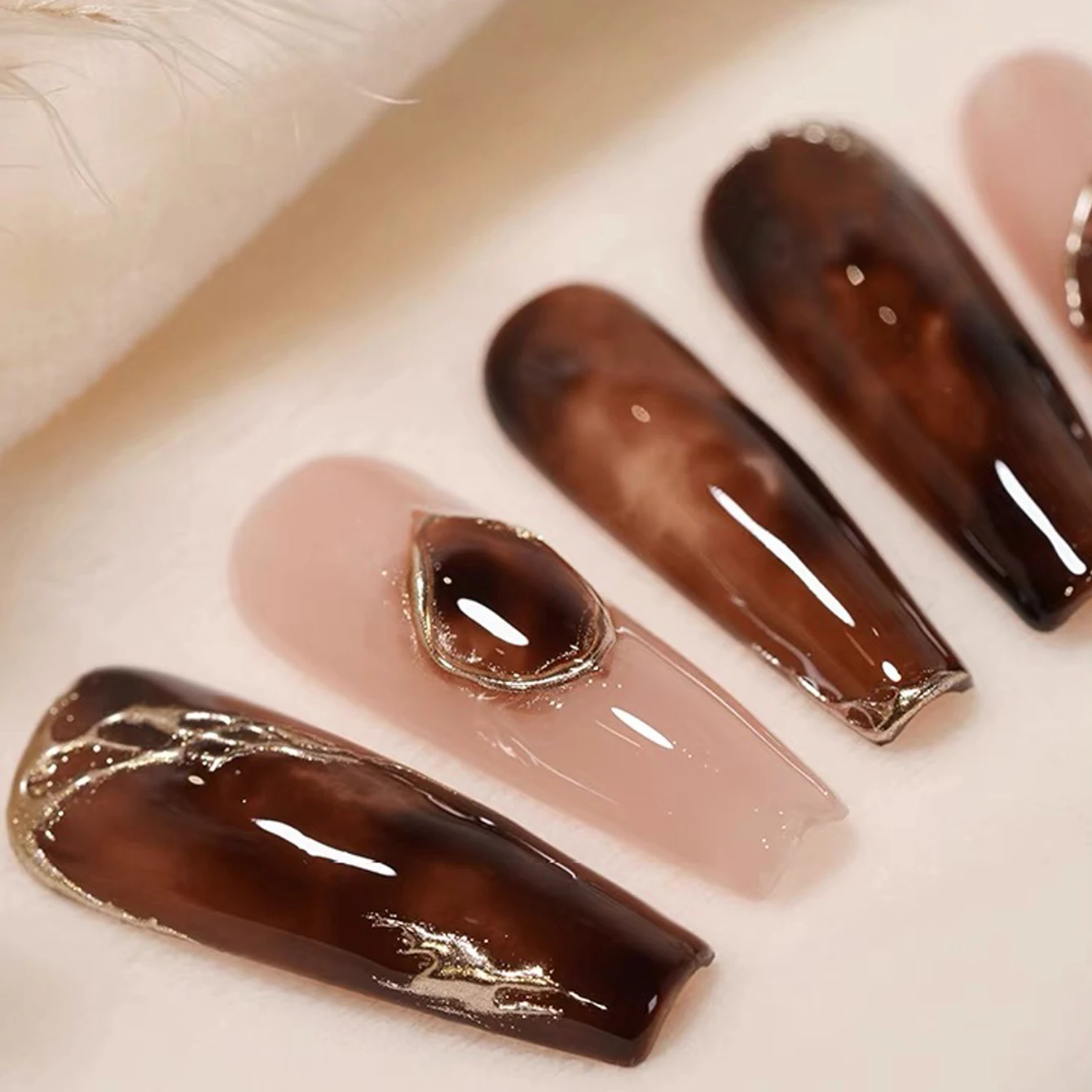 10ML 1-8 Uds 2025 Otoño Invierno gran oferta rojo Maillard concha de tortuga ámbar gelatina esmalte de uñas para uso en salón de uñas de Navidad