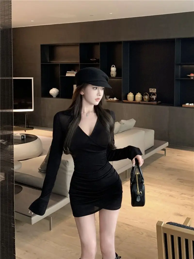 فساتين نسائية فستان ماكسي جاكار مزين بأزرار وياقة دائرية وعمود استقبال ذكي وبسيط احترافي وحديث حضري يومي