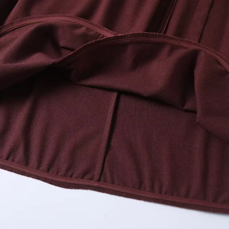 Halflange damesrok met gesp en riem, hoge taille en slanke look. Zomer nieuwe halflange rok