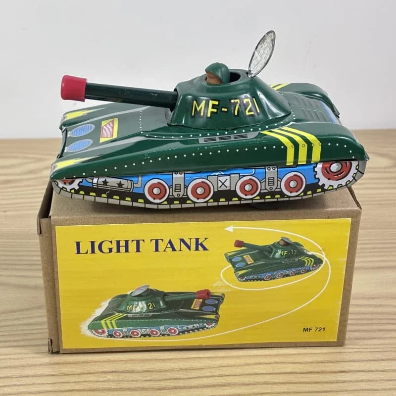 [Funny] Classic collection Retro Clockwork Wind up Metal Walking Tin Toy Tank Robot Mechanical kids christmas birthday gift