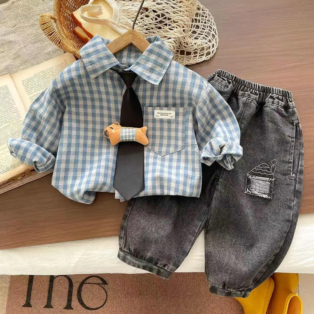Boys' Clothing Set Spring and Autumn New Style Children's Fashionable Western Plaid Shirt+Jeans Two Piece Set