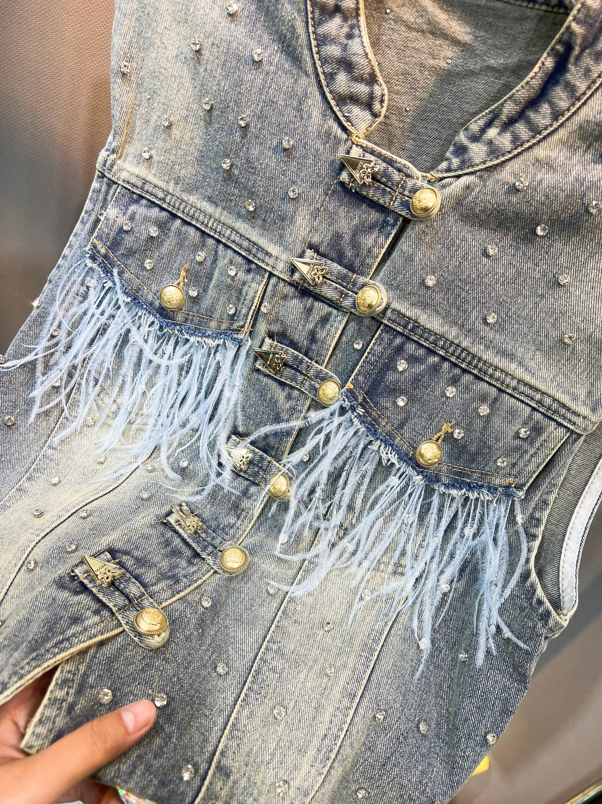 Diamonds Beads Autumn Women Sleeveless Jackets 2024 New Fashion Stand Collar Single-breasted Feather Tassel Denim Vests Coat