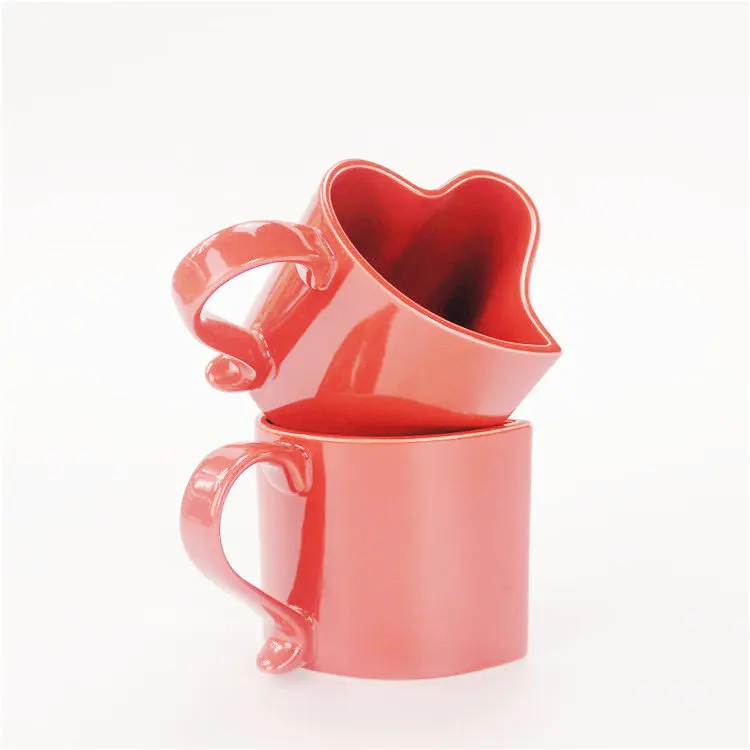 Romantic red heart-shaped ceramic cup Couples coffee cup couples cup