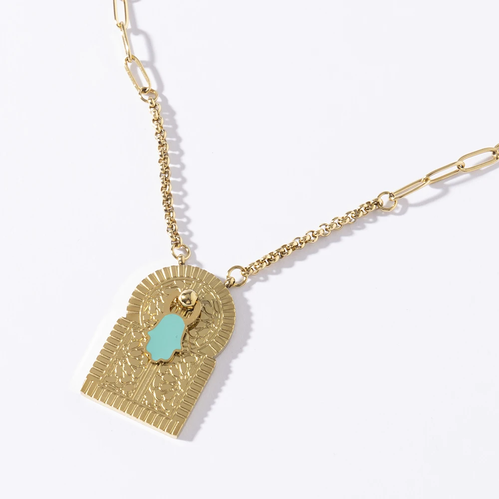2025 Vintage Simple Colored Heart Tarot Pendant Necklace Fashionable Geometric Jewelry Anniversary Stainless Steel for Women