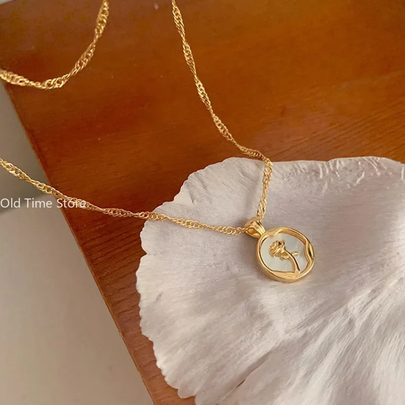 New Irregular Round Shell Metal Rose Pendant Stainless Steel Necklace for Women\'s Vintage Clavicle Chain Party Luxury Jewelry
