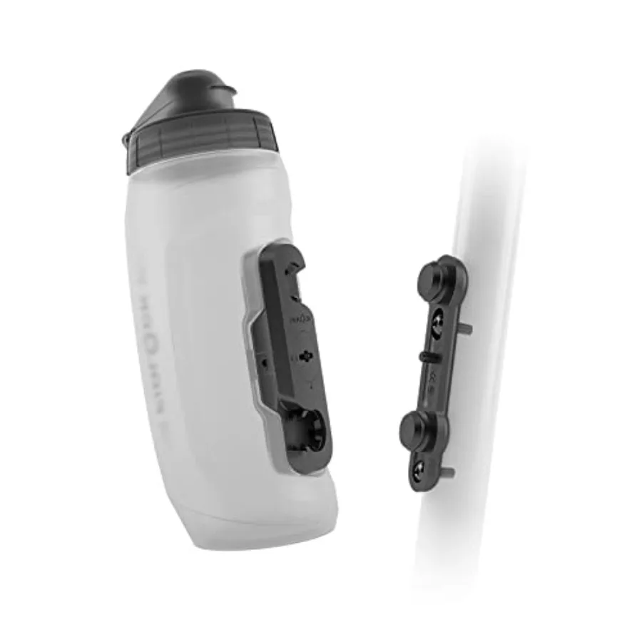 

Бутылка Twist Bottle 590 мл/20 унций + система крепления на велосипед, новая герметичная, самозакрывающаяся крышка, магнитный держатель для бутылки на велосипед, прозрачный.