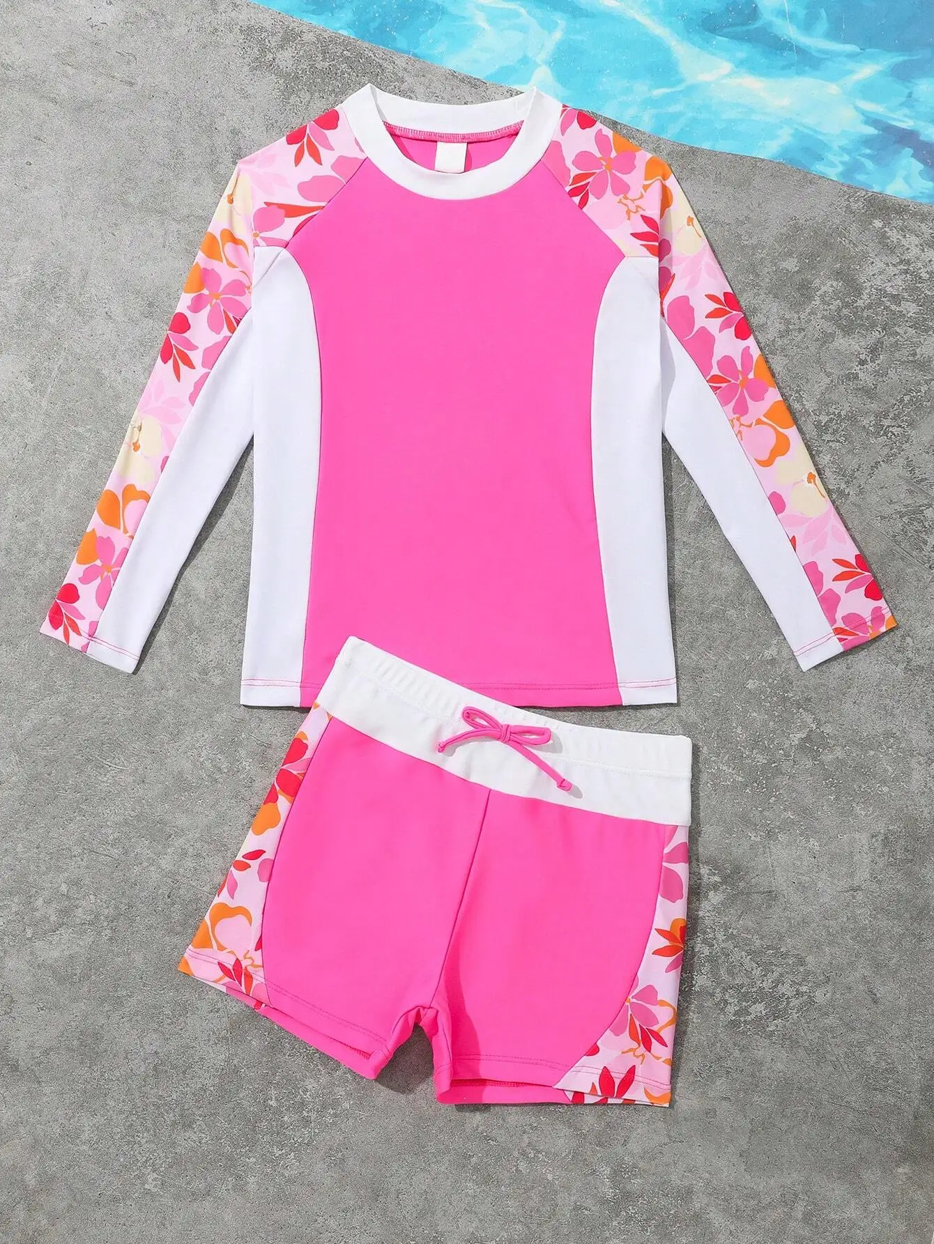 

Floral Print Long Sleeve Rash Guard Tankini Swimwear Set For Women