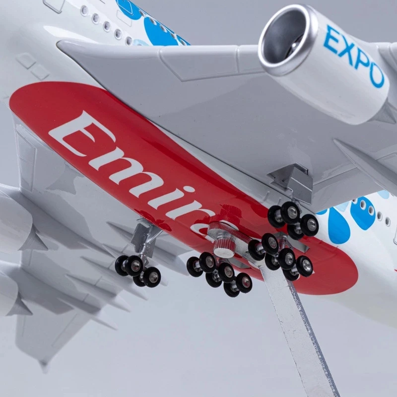 47cm Airplane Model 1/160 Scale A380 Emirates Expo Airline Aircraft with Light & wheels DieCast Plastic Resin Model Collectible