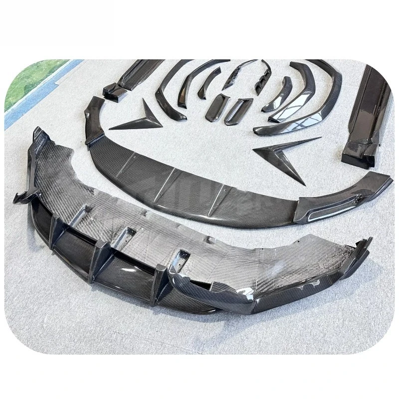 Dry Carbon Top-C Style Body Kit forUrus S 2022+ Upgrade Front Lip Rear Diffuser Side Skirts Spoiler Mirror Cover