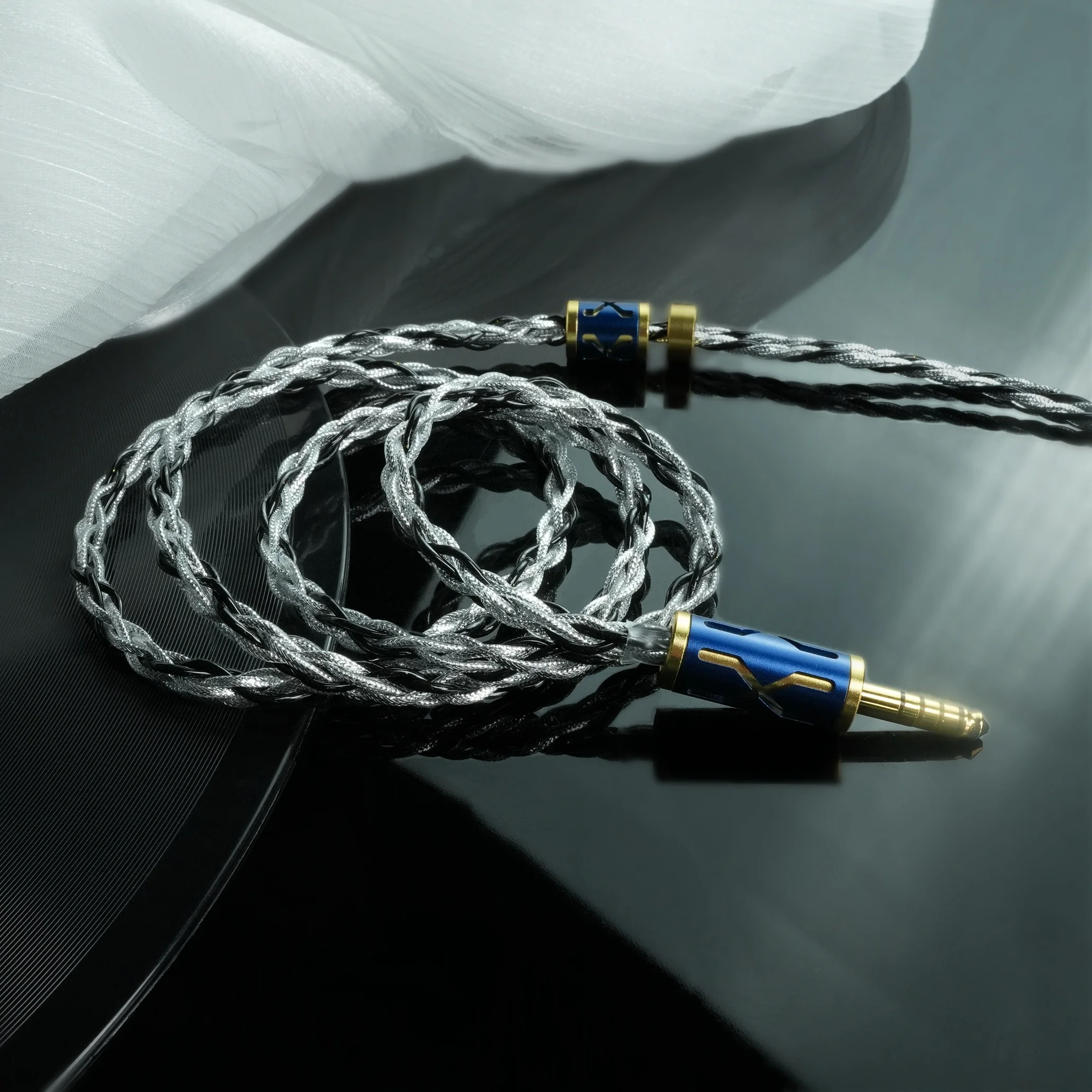 ZiSin-303 IEM-Kabel Kopfhörer-Upgrade-Kabel 6,35/4,4/3,5/2,5 mm MMCX 0,78 für Bravery F1 AKG MK4 IEM – Detail 9