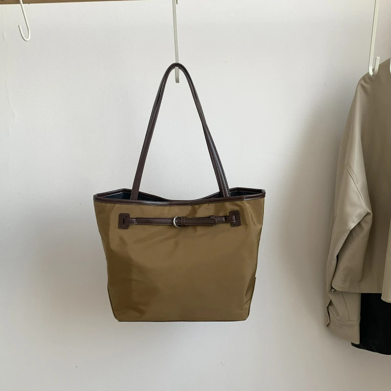 

Korean Style Lightweight Waterproof Nylon Canvas Top Handle Bag Large Capacity Tote Shoulder Bag Versatile Texture Storage Bags