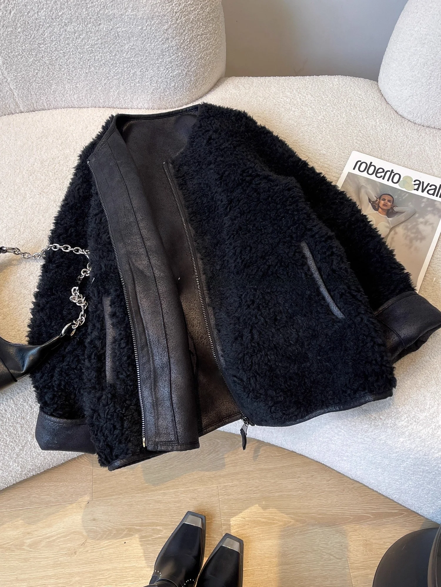 

Женская зимняя куртка большого размера из искусственного меха, теплая, с длинными рукавами, свободного кроя, модная верхняя одежда, ветровка