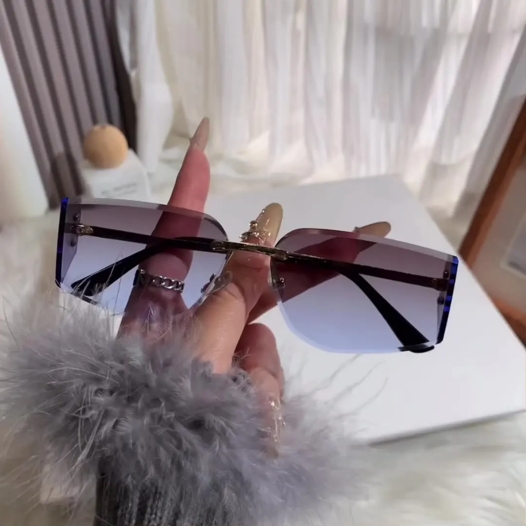 

Curved design without frame, high-end sense, fashionable edge cutting technology, colored sunglasses for party wear, glasses