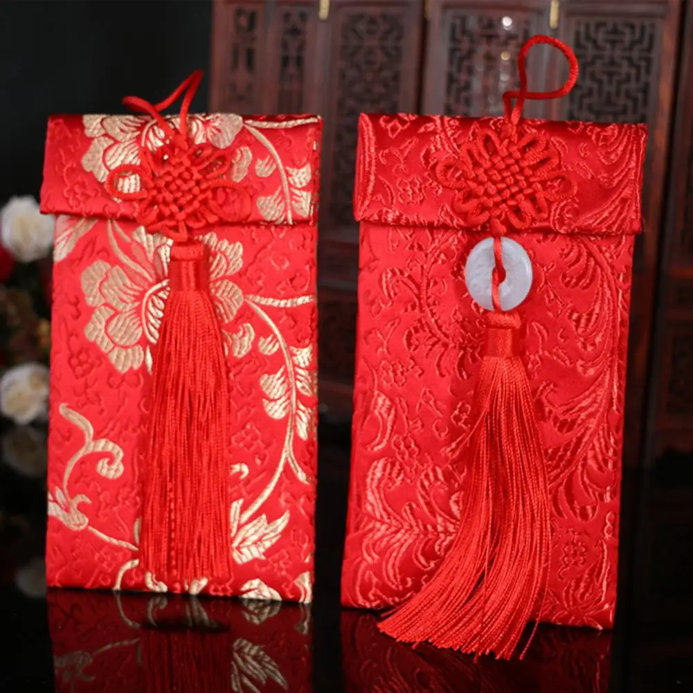 

Embroidered Envelope Chinese Wedding Pocket Lucky Money Envelope Set with Embroidered Silk Chinese Knot Button for New Year