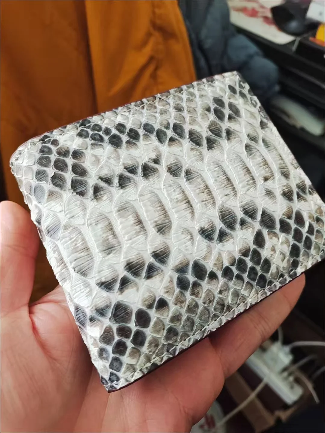 

New Fashion Business Men's Wallets Python Skin Genuine Leather Short Wallet Men Male Cash Purses Clutch Boy Casual Wallets