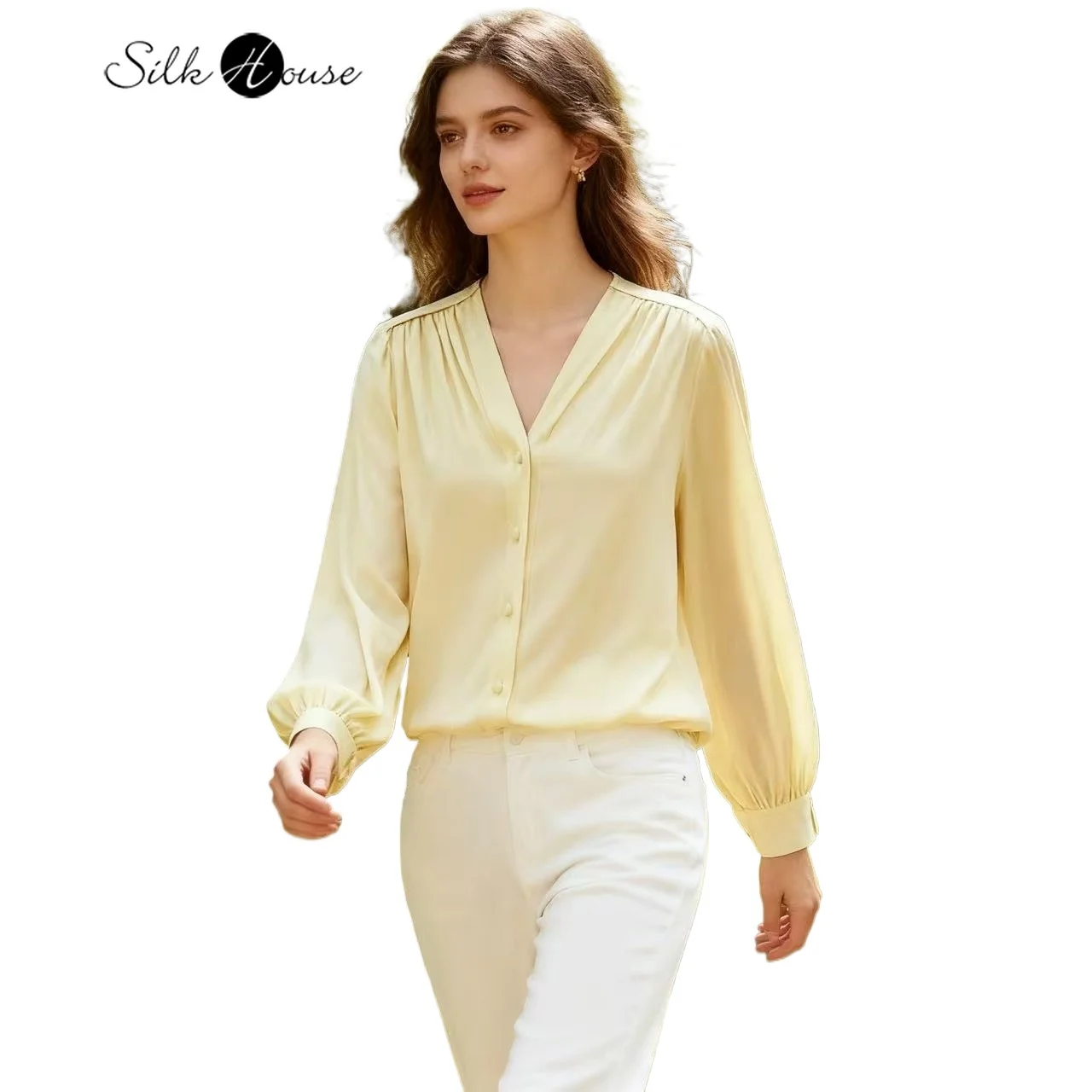

Classic Women's Clothing 93% Natural Mulberry Silk Elastic Double Qiao Satin Goose Yellow V-neck Long Sleeved Cardigan Shirt