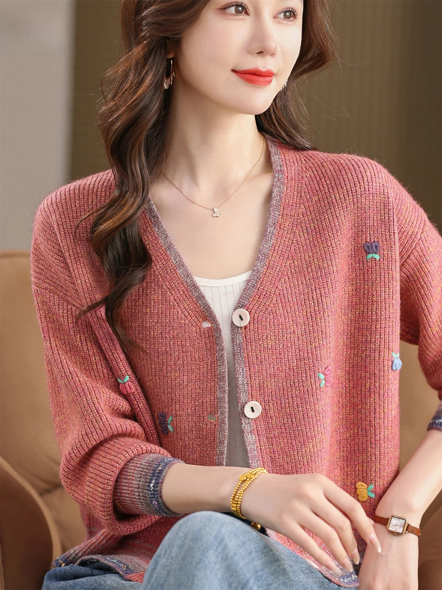 

Faionable V-Ne Knitted Woolen Open Cardigan Loose Base irt for Middle-Aged Women Spring Autumn New Sle ape Fit