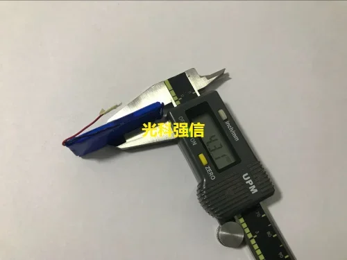 New fully capacitive 3.7V polymer lithium battery 402048 380MAH MP4 navigator / equipment / Mini