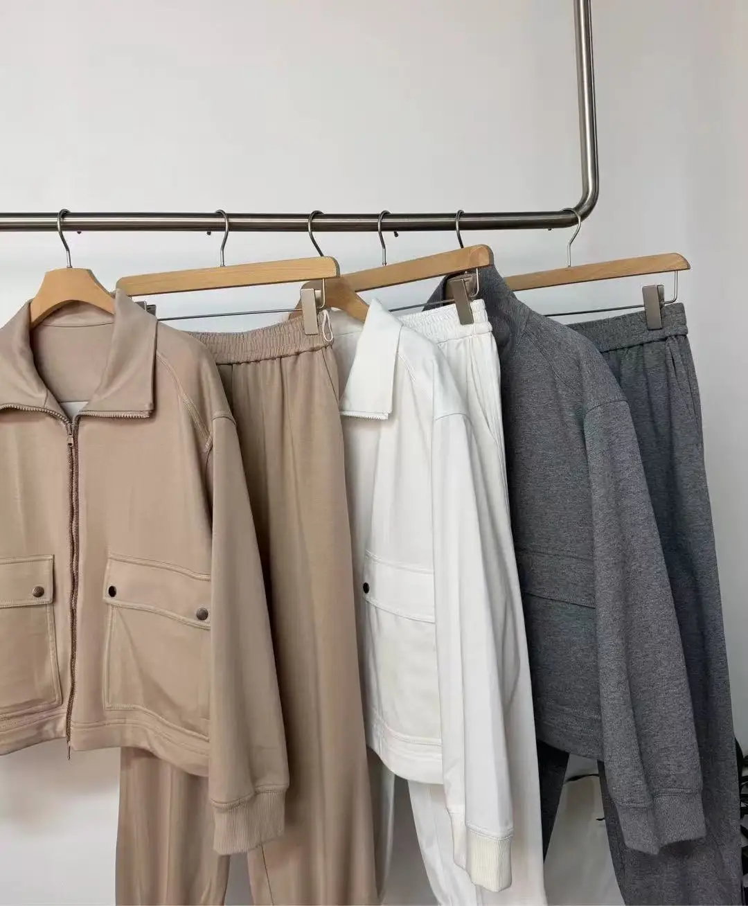

Spring And Summer New Suits For Women, Fashionable Zipper Stand Collar, Loose And Versatile Cardigan Jacket