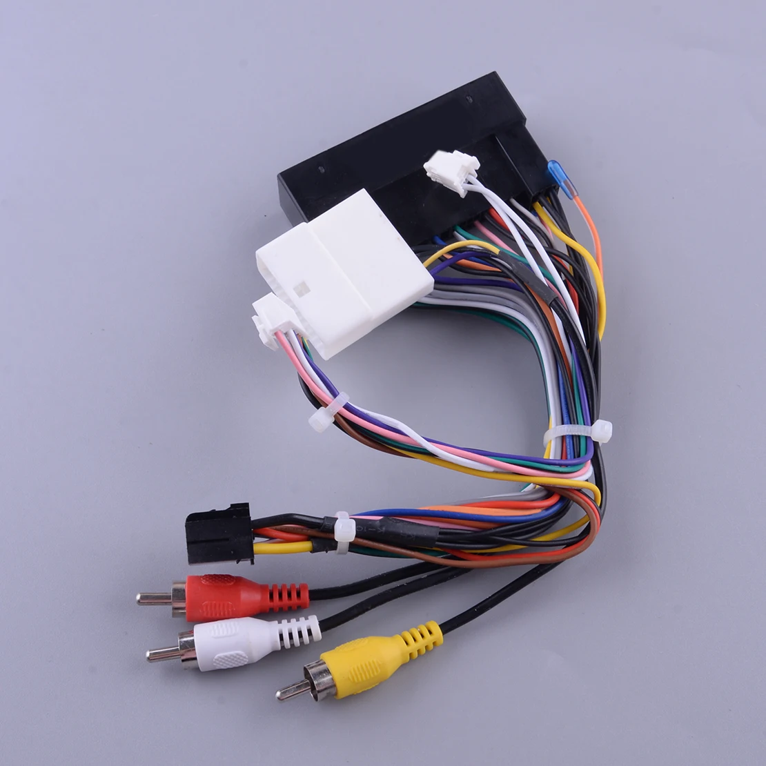 Car Android Radio Cable Wiring Harness Adapter Fit For KIA Sorento K3 sportage Cerato Hyundai Elantra Santa Fe IX45