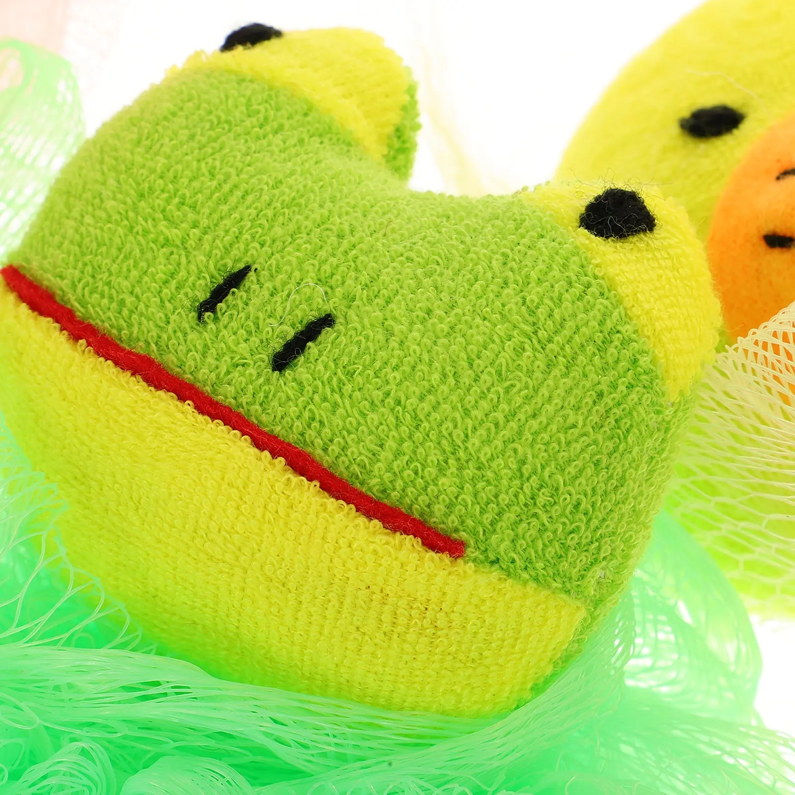 4Pcs Cartoon Animal Shower Ball Mesh Bath Sponge for Skin Cleansing Soothing Exfoliation Hangable Rope Design Frog Rabbit Bear
