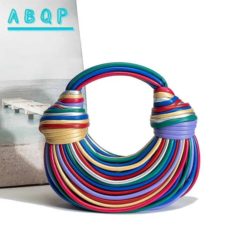 

Женская сумка ручной работы с кисточками в повседневном стиле, стеганый узор в елочку, застежка-молния, модная на подкладке из полиэстера