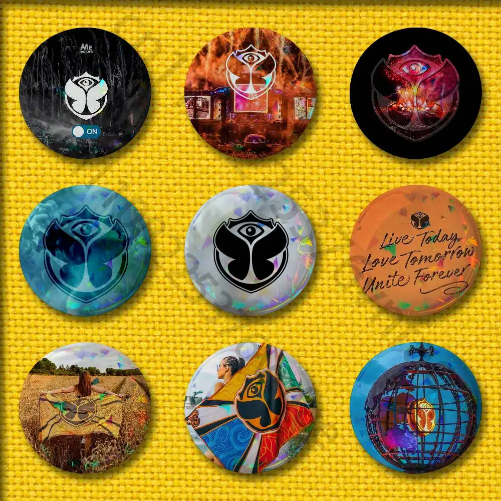

Tomorrowland Logo Music Badges 75mm 25mm 44mm 32mm 58mm Round Pin Brooch Souvenir Clothes Cosplay Gift Accessories