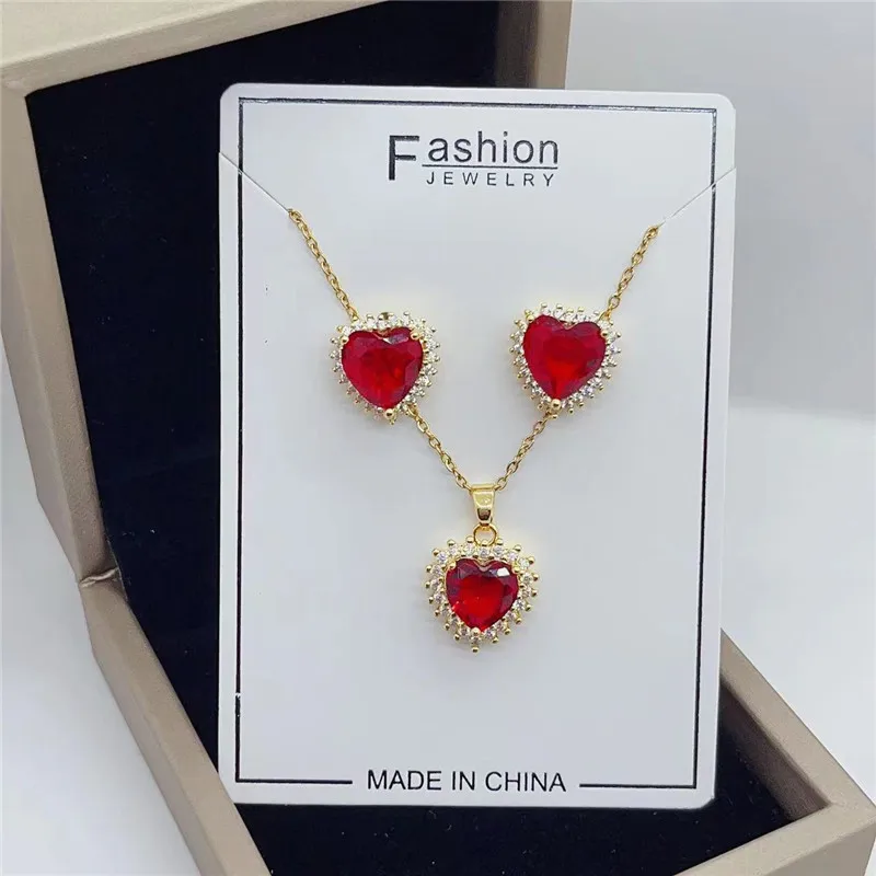 Light Luxury Heart Zircon Jewelry Sets Trendy Geometric Stud Earring Pendant Necklace Stainless Steel Choker For Women Girls