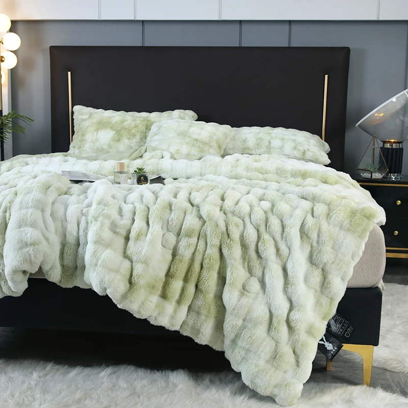 Green Winter Comforter Fluffy Tuscan Imitation Fur Quilt Rabbit Velevt Thickened Blanket Edredón Home Bedding 150*200 Queen