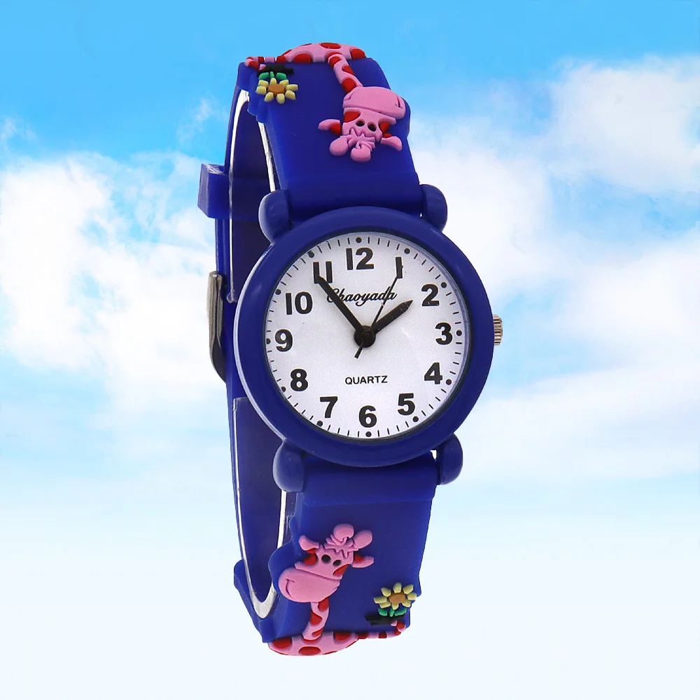 Cartoon Kids Wrist Watch with Silicone Strap Colorful Giraffe Design Mini Clock Case 28MM for Children
