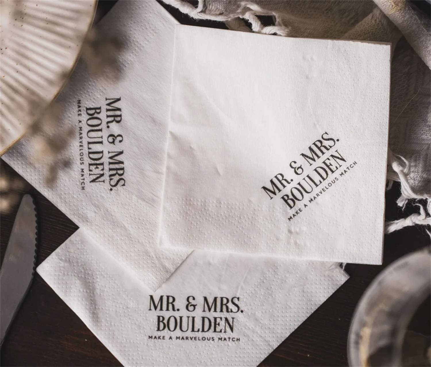 

50 PCS Personalized Napkins / Mr & MRS make a marvelous match / Photo napkin / Custom napkins / Wedding favor / cocktail napkins