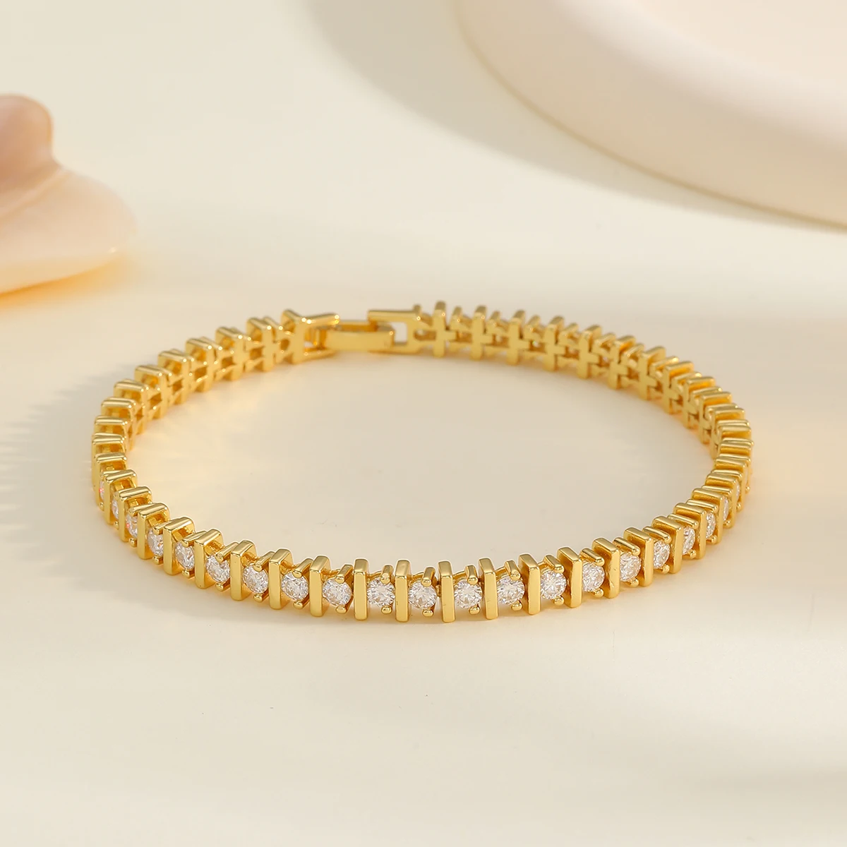 3mm S925 Gold-Plated Moissanite Tennis Bracelet – Elegant, Radiant Design for Daily Wear and Special Occasions