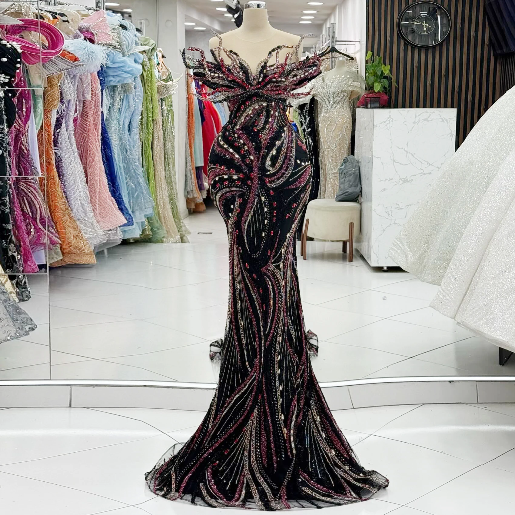 Fashion Black Mermaid Celebrity Dresse Beaded Crystal Arabian Dubai Special Design Dress Red Carpet Runway Dresses Customized