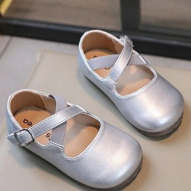 Girl\'s Mary Janes Cross Strap Gold Sliver Light Children Flat Shoes Stylish Square Toe Party Flexiable Spring Kids Casual Shoes