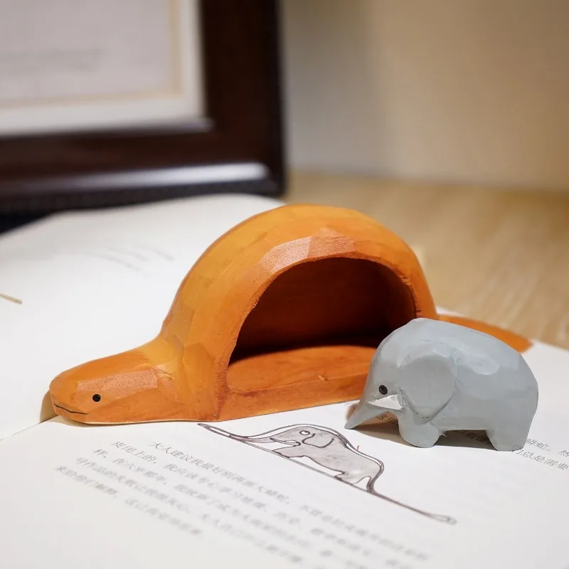 Handmade Basswood Carving Small Animal Decorations Python Swallow Elephant Home Decoration Wood Carving Handicraft Creative Gift