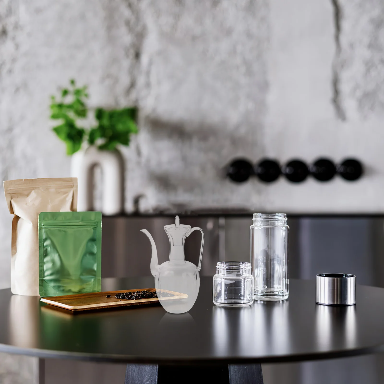 

Sophisticated 550ml Glass Teapot Clear Tea Brewing Elegant Design Portable Easy Clean Home Kitchen Tearoom Supplies